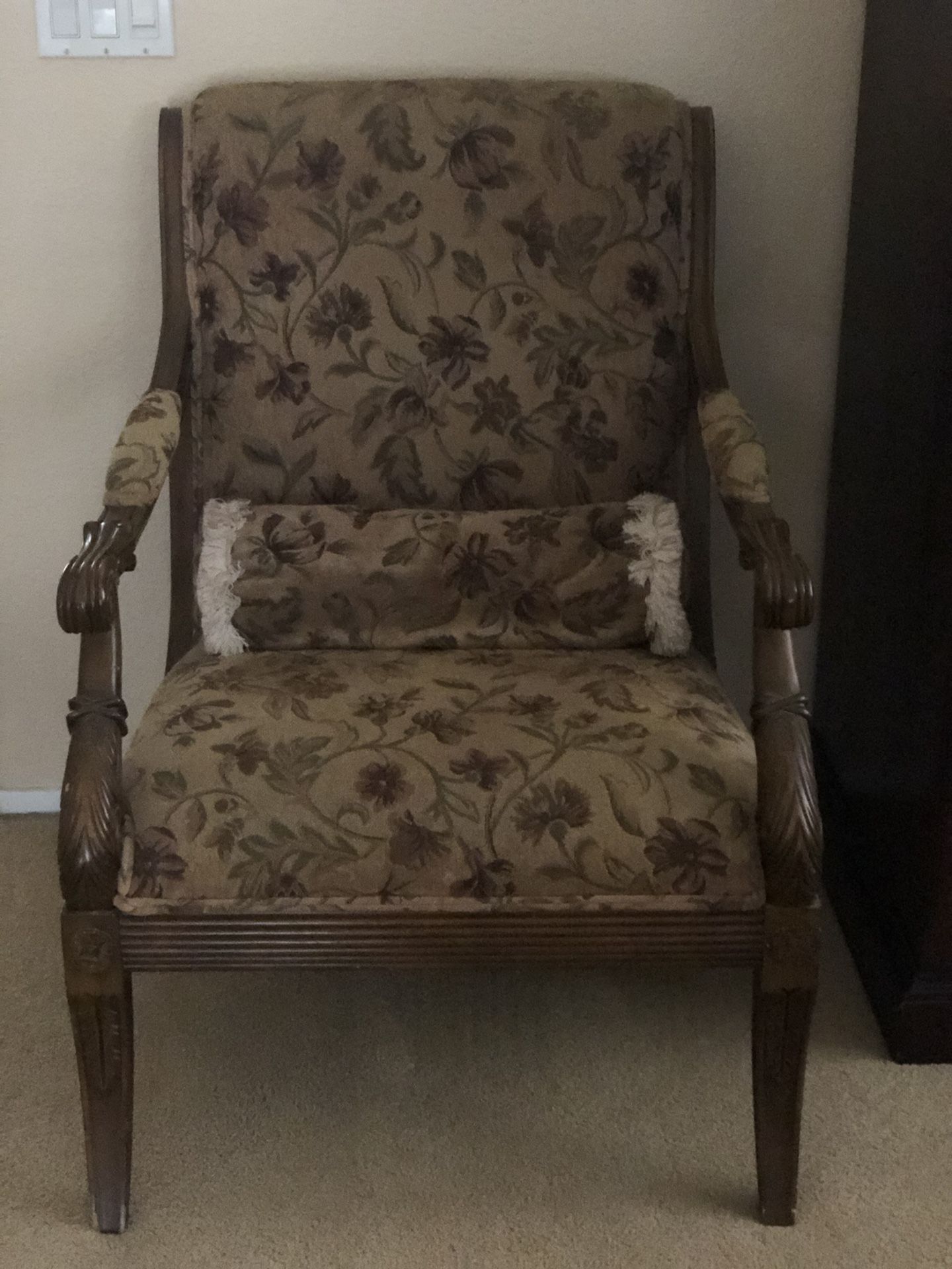 Antique looking Chair