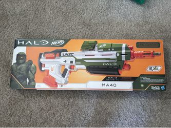 Nerf Halo MA40  in box, unused