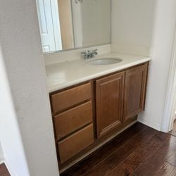 Solid Oak Bathroom Vanity & Countertop Set – Excellent Condition – $600 OBO