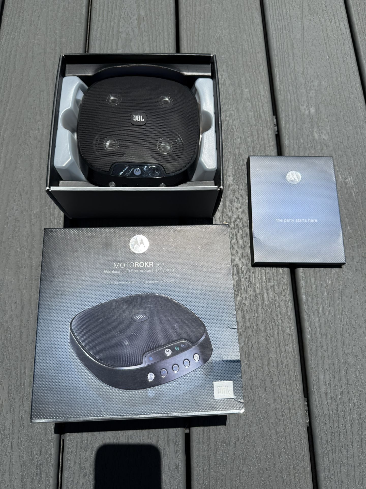 Motorola MotoRokr EQ7 Wireless Speaker