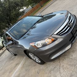 2012 Honda Accord Super Clean!!!