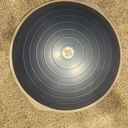 Pro BOSU Balance Trainer