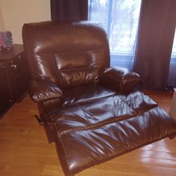 Vibrating Recliner Chair