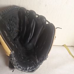 Easton Typhoon Series: T12, 12"