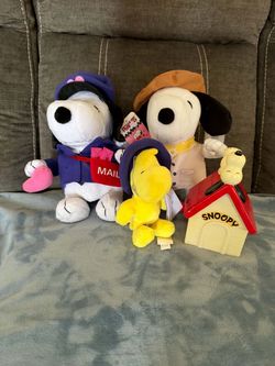 Peanuts Snoopy & Woodstock Plush and Coin Bank Set