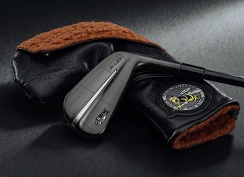 TaylorMade Bomber iron