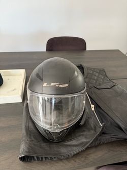 Ls2 motorcycle helmet