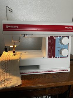 Sewing Machine Husqvarna Viking 