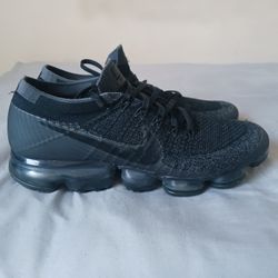 Nike Air VaporMax FlyKnit 'Black Dark Grey' Size 10.5