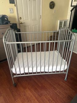 Crib