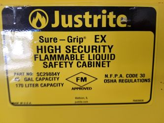 44 Gallon Flammable fireproof cabinet