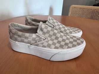 Vans Classic Slip-On Platform/Stackform Checkerboard (Women’s Size 9.5)
