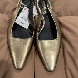 Zara Leather Flat/tiny Heel Gold Shoe 37/6.5