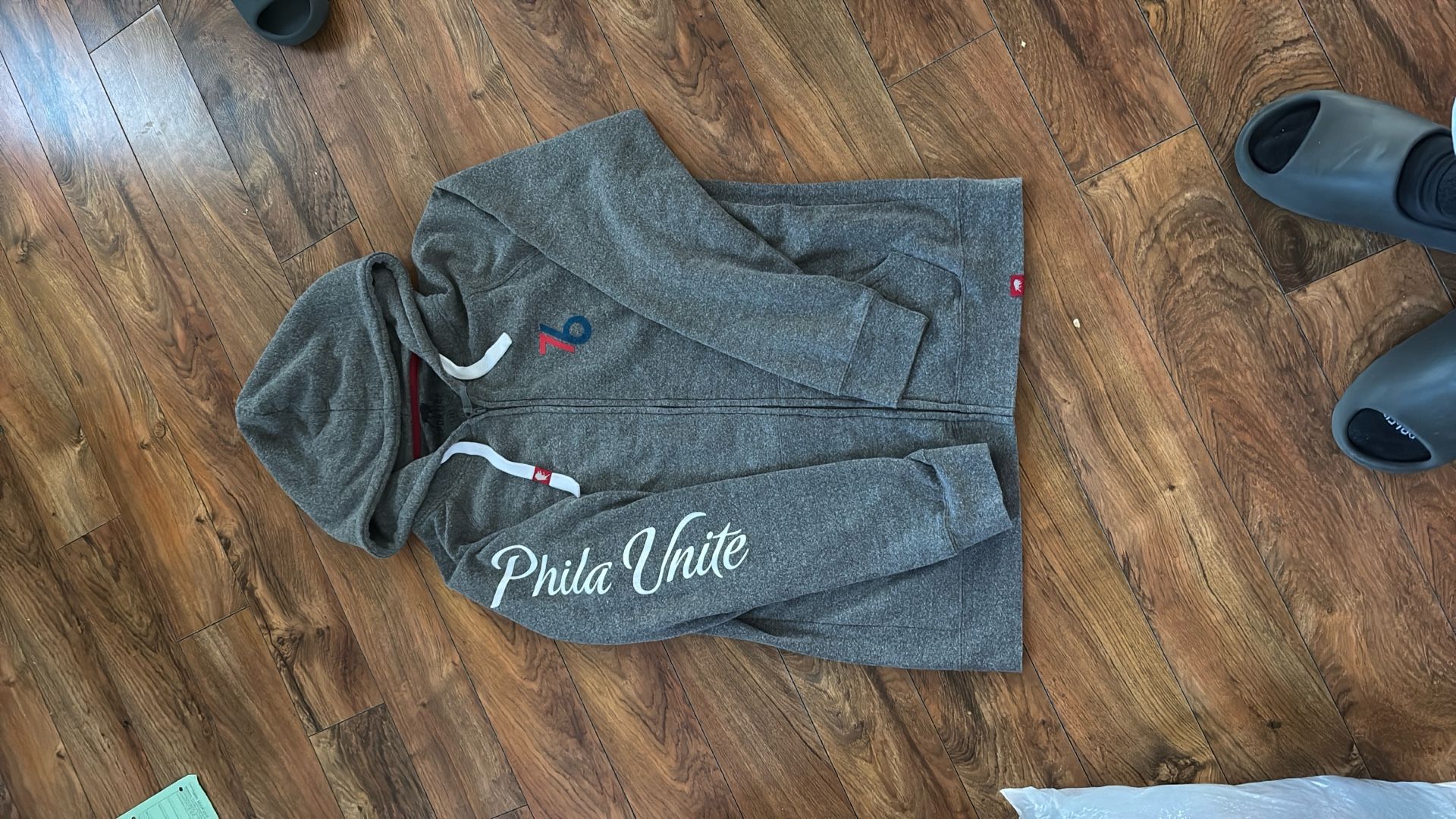 Sportiqe Phila Unite Sweater