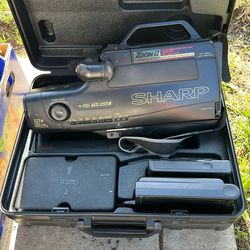 VHS Hand Held Camera . Does Not Turn On