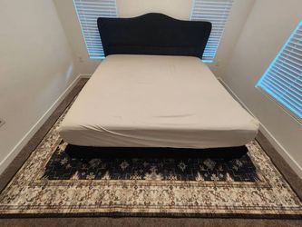 King & Queen Beds, Frames, Headboard, and Area Rugs