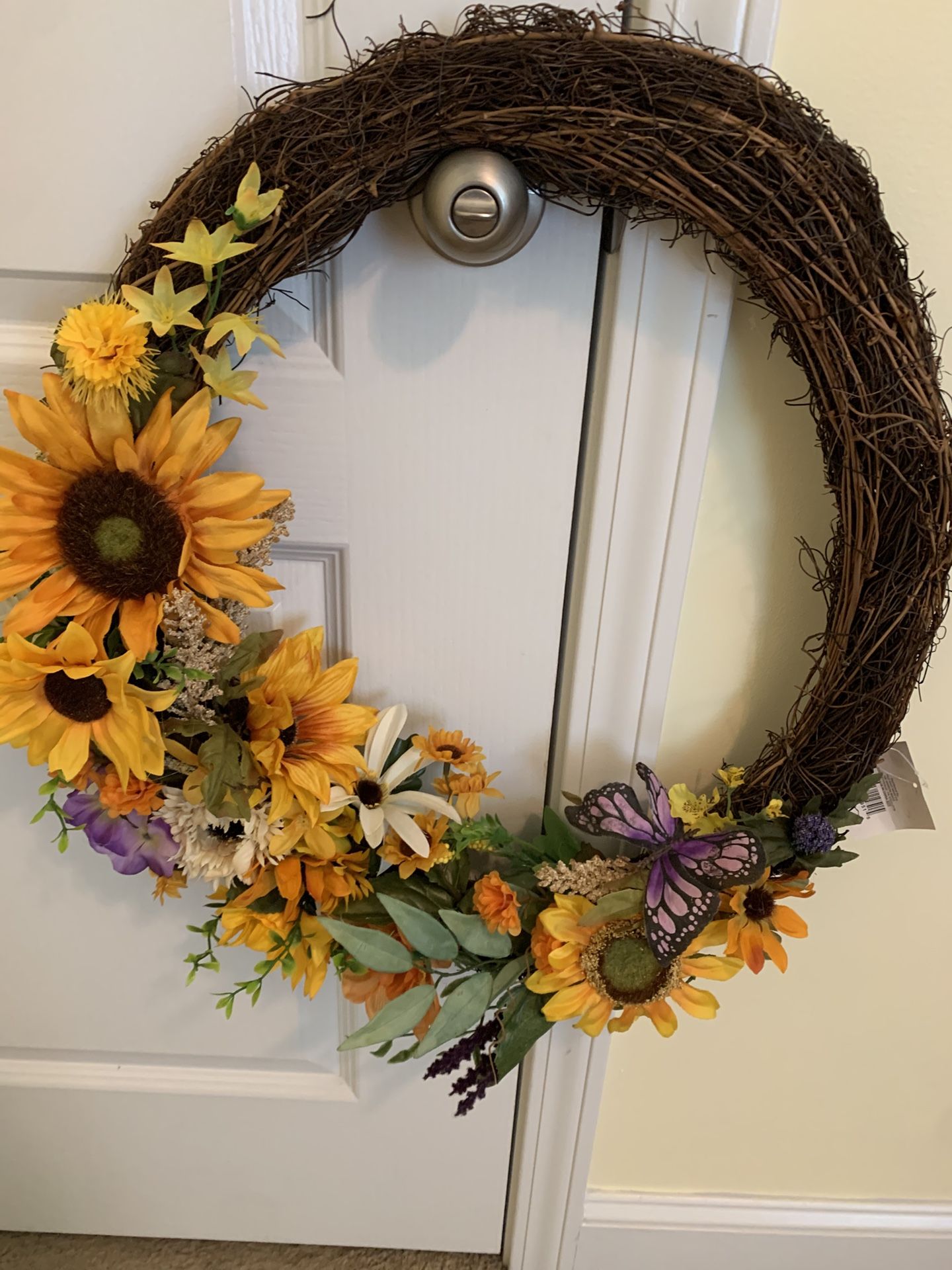New Sunflower Large Oval Wreath Of Various Shades Of Flowers, Butterfly Accent, Custom Made To Fits Between Door & Storm Door. 19 By 22 Inch Long