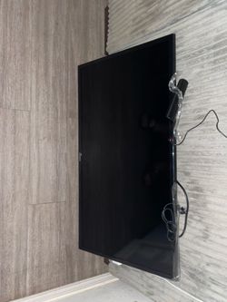 This is a Samsung 39 in