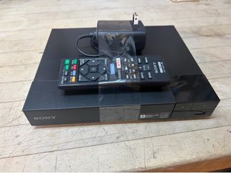 Sony Blu-ray DVD player with remote