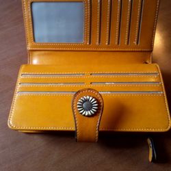 Women's Leather Wallet/Clutch  