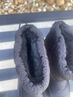 Snow shoes, kids size