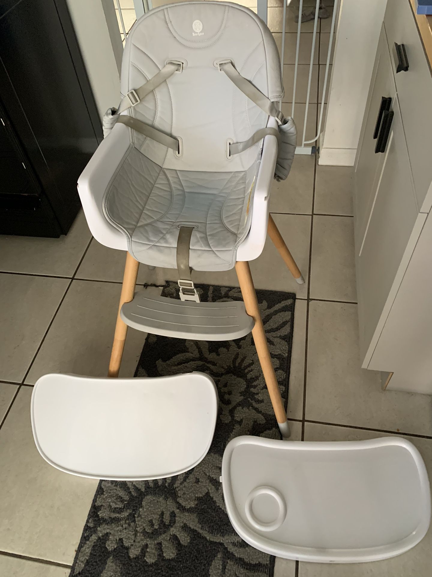 Babilous High Chair