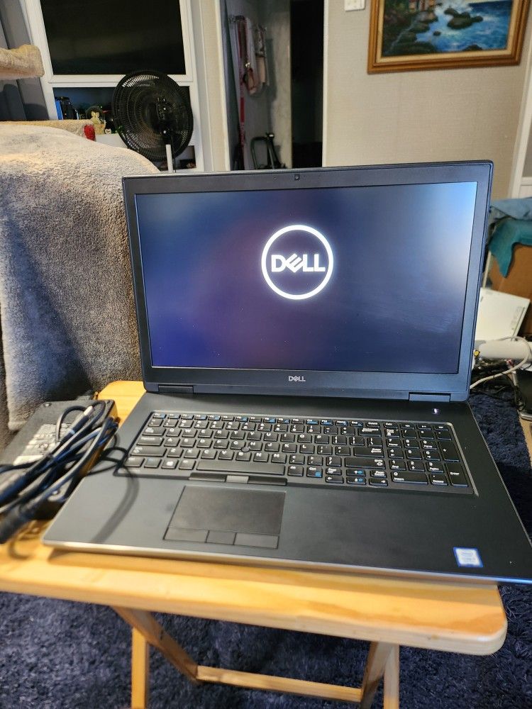 DELL PRECISION 17.3" LAPTOP Intel Core i7-8750H,500GB HD
