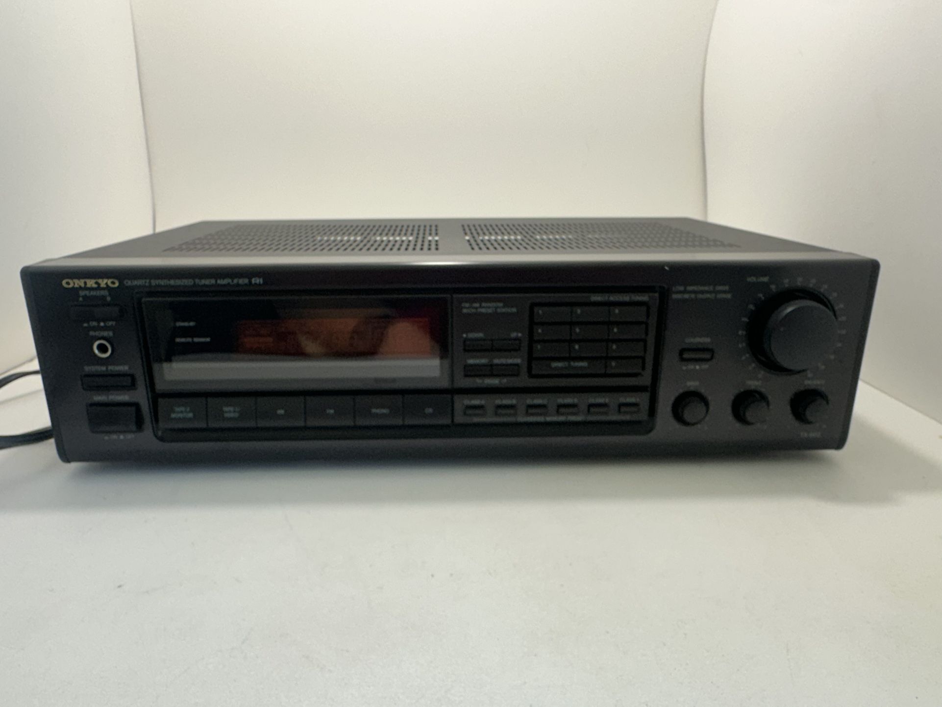 Tuner amplifier ONKYO TX-902