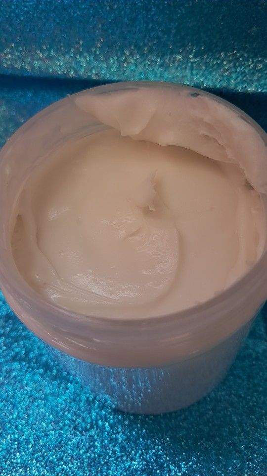 Whipped Body Butter And Sugar Scrubs All-natural Ingredients 