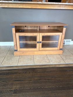 Tv stand