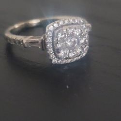 3/4 Carat White Gold Diamond Ring 