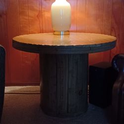CABLE REEL TABLE (WOOD)