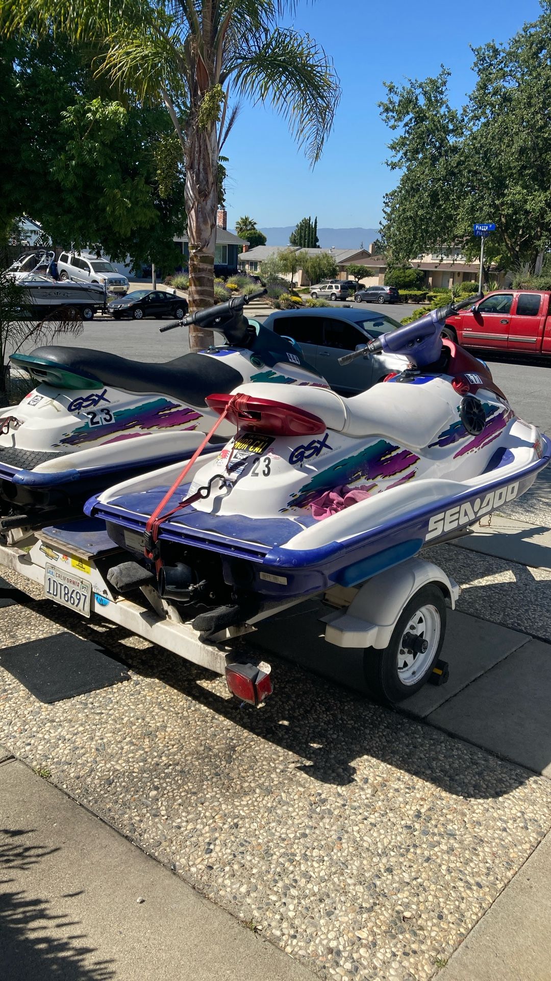 1996 Two Sea-Doo Jet Skis Gsx 787.