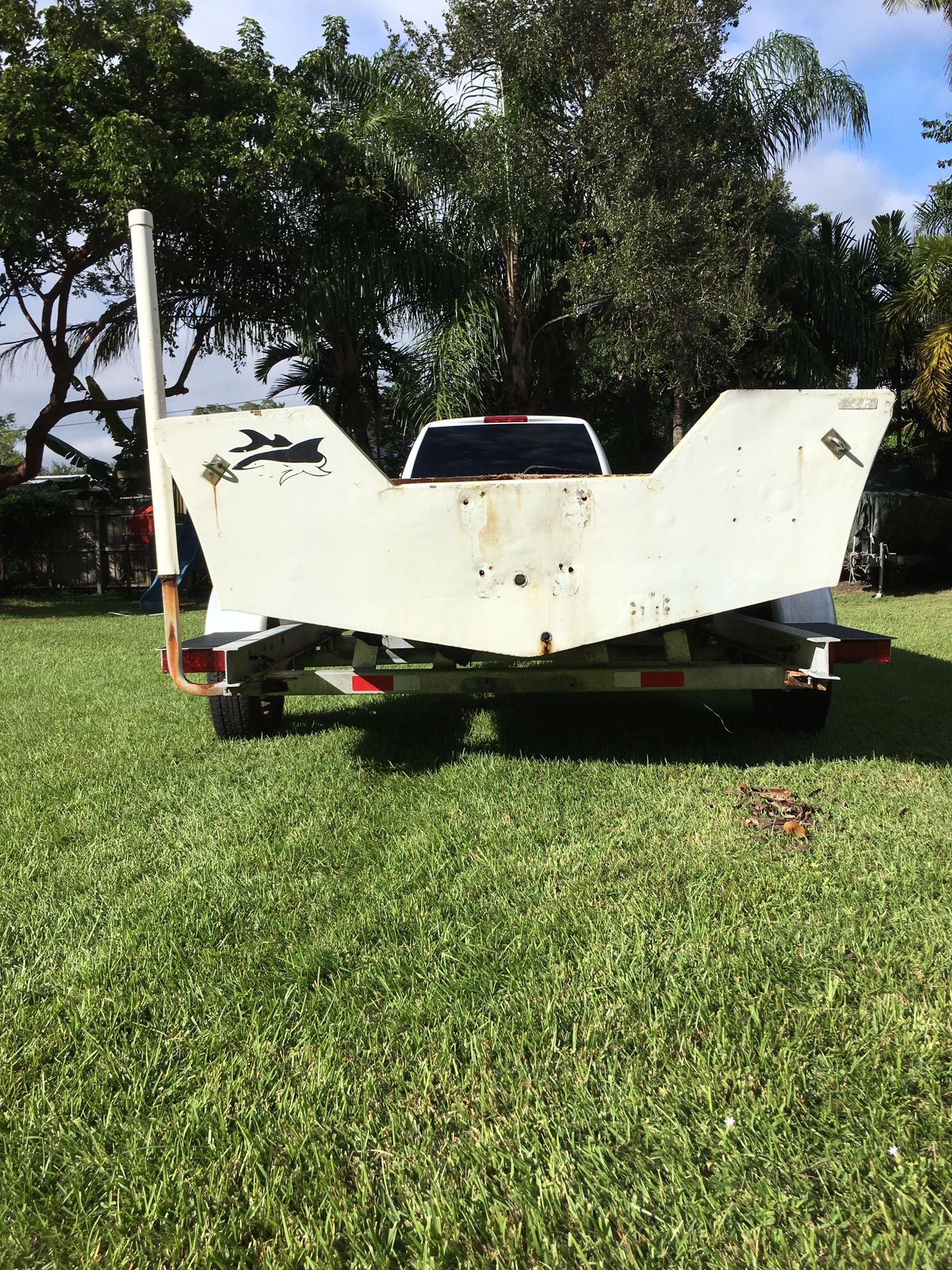 Ameritrail custom trailer & 17’ bare hull boat fiberglass project for