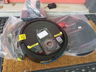 Shark IQ 2 in 1 Robot Vacuum and Mop / New Open Box