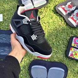 Jordan 4 Bred