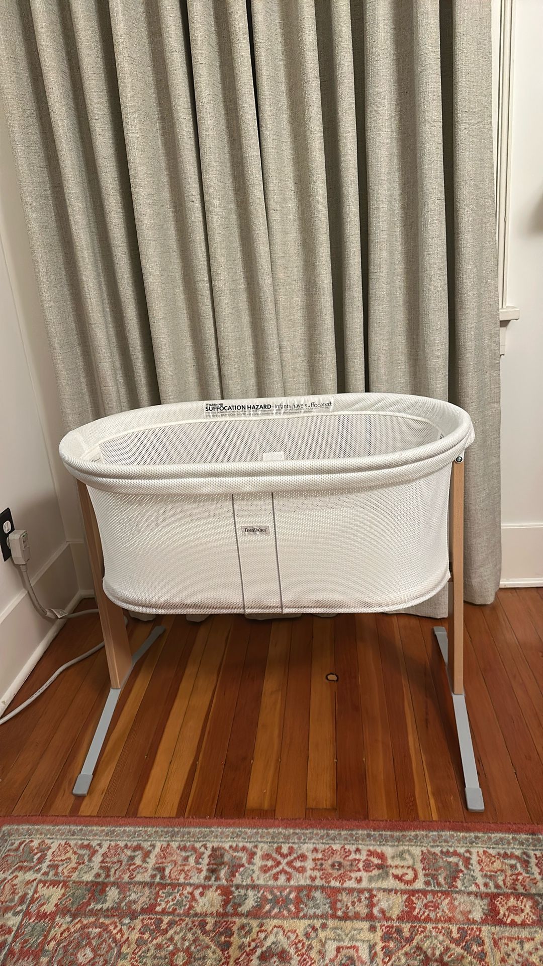 Baby Bjorn Bassinet / Cradle