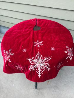 Christmas Tree Skirt