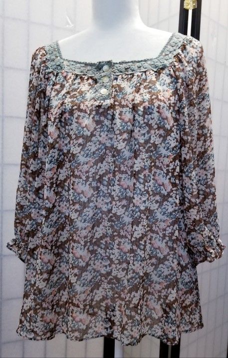 Floral Tunic Top L