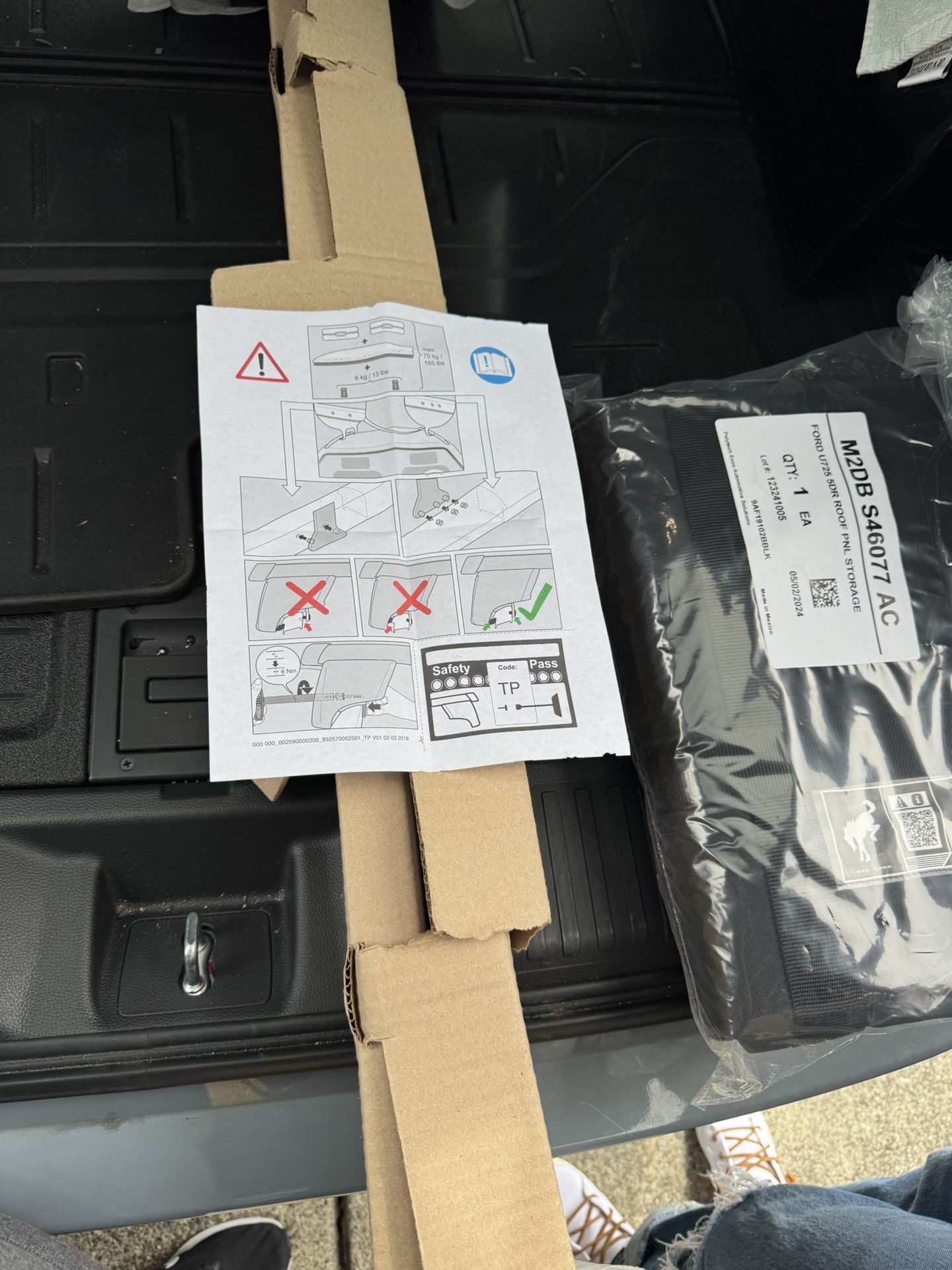 2021 -2025 Ford Bronco Roof Rack And Storage Bag