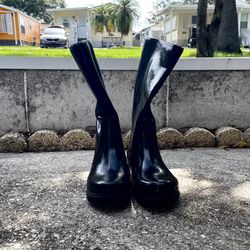COACH Peace Boots - Black - Waterproof - Size 8 - Logo - Wool Liners