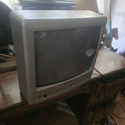 Panasonic CRT Gaming 13 Inch .. Excellent Condition!