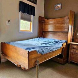 $350 53" wide x 79" high x 22" deep. Futon type mattress inside. One hand open and close, we'll cared for. Not too heavy