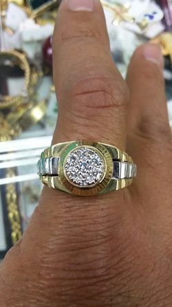 14k Gold Ring 8 grams .50 ct Diamonds 8 GRAMS