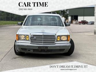 1985 Mercedes-Benz 300-Class