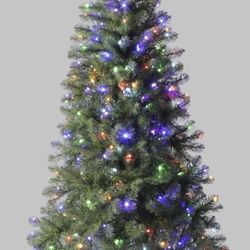 6 Ft Christmas Tree Pre-lit - NEW