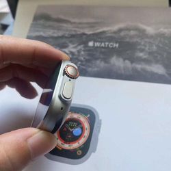 Apple Watch Ultra 49 mm Titanium Trail Alpine Loop