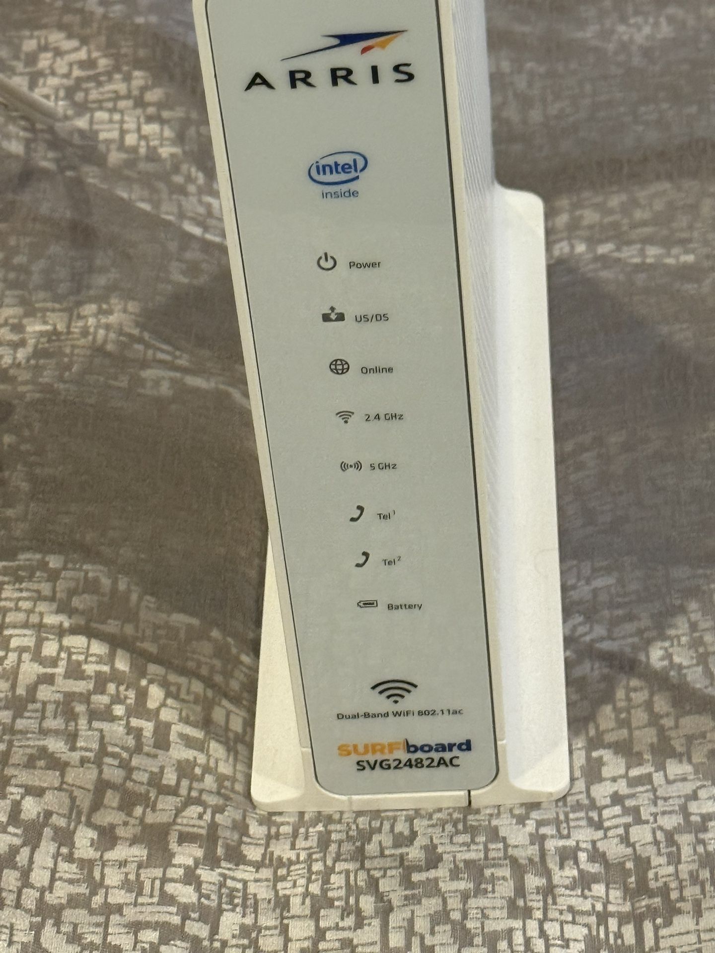 Arris Surfboard SVG2482AC Cable Modem Router Combo