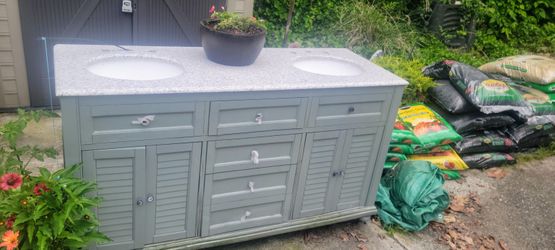 Granite Tops With Sinks