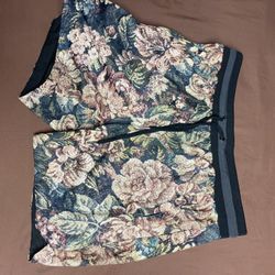Maison Article Vintage Design Shorts 